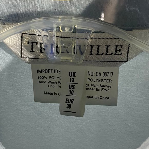 Jacket and Shirt and Skirt - Tricoville - Picture 9 of 9